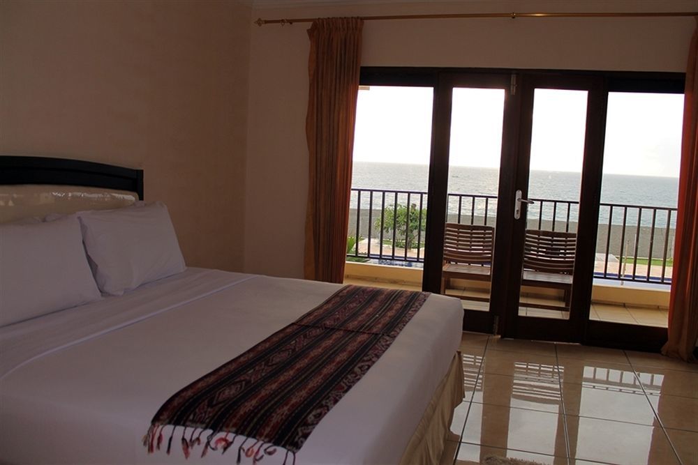 ลมโบะก์ บีช วิลลา Hotel Mangsit ภายนอก รูปภาพ